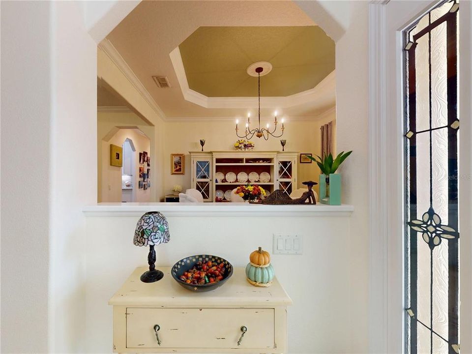 Active With Contract: $580,000 (3 beds, 2 baths, 1950 Square Feet)