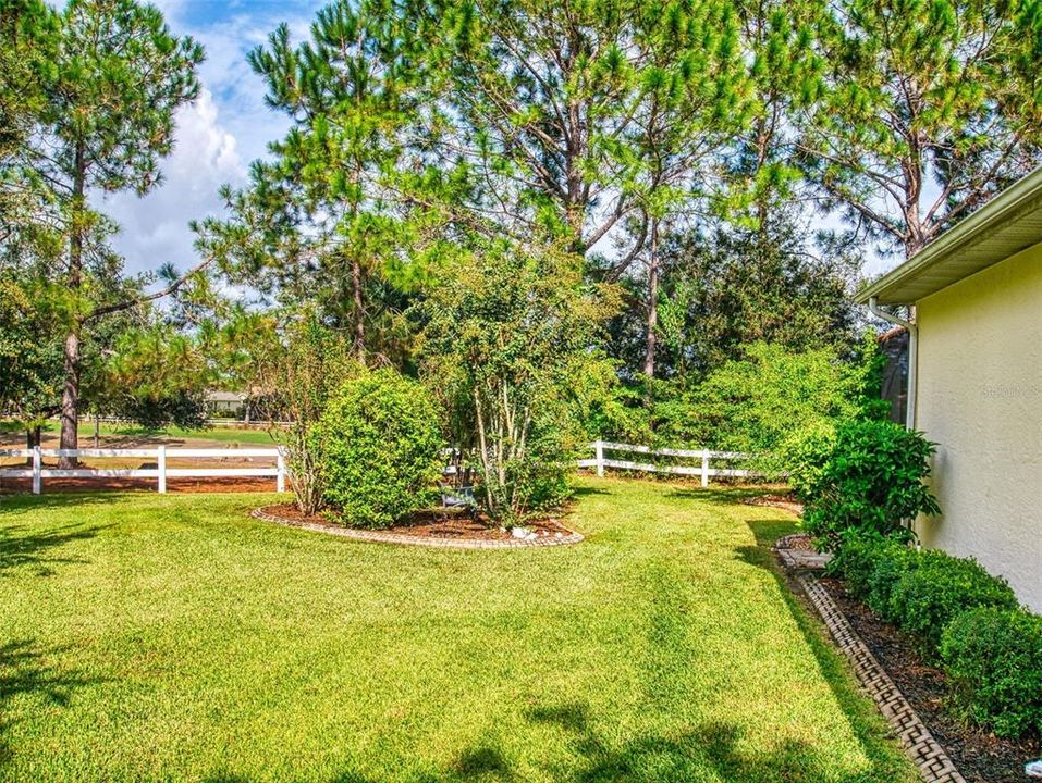 Active With Contract: $580,000 (3 beds, 2 baths, 1950 Square Feet)