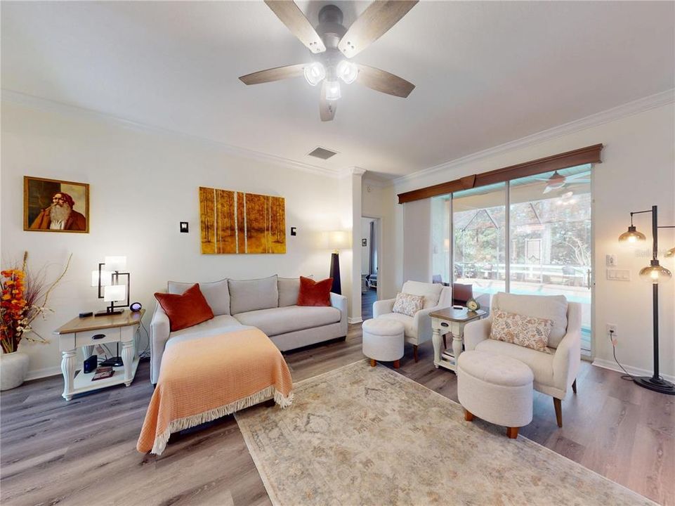 Active With Contract: $580,000 (3 beds, 2 baths, 1950 Square Feet)