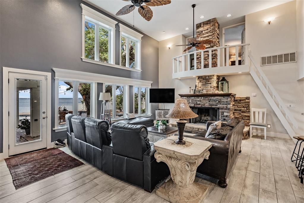 For Sale: $2,699,500 (4 beds, 4 baths, 4163 Square Feet)