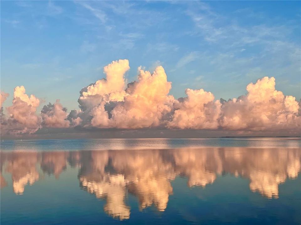 For Sale: $2,699,500 (4 beds, 4 baths, 4163 Square Feet)