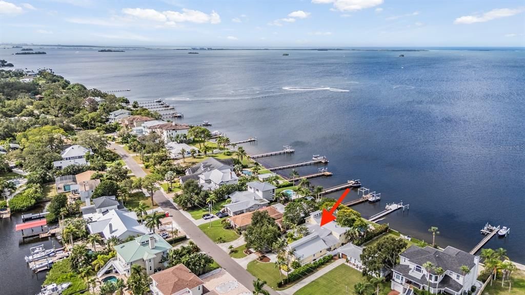 For Sale: $2,699,500 (4 beds, 4 baths, 4163 Square Feet)