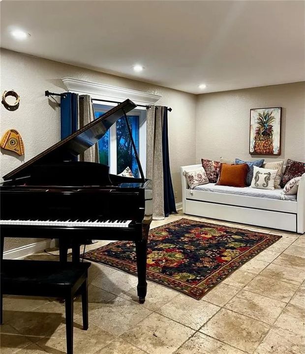 For Sale: $2,699,500 (4 beds, 4 baths, 4163 Square Feet)