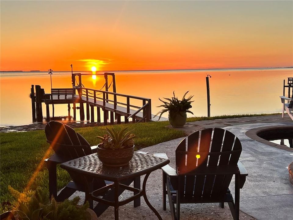 For Sale: $2,699,500 (4 beds, 4 baths, 4163 Square Feet)