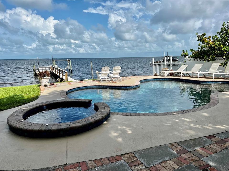 For Sale: $2,699,500 (4 beds, 4 baths, 4163 Square Feet)