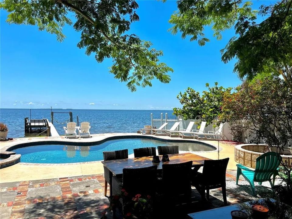 For Sale: $2,699,500 (4 beds, 4 baths, 4163 Square Feet)