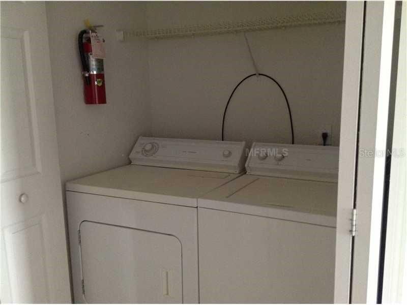 Activo con contrato: $1,499 (2 camas, 2 baños, 1160 Pies cuadrados)