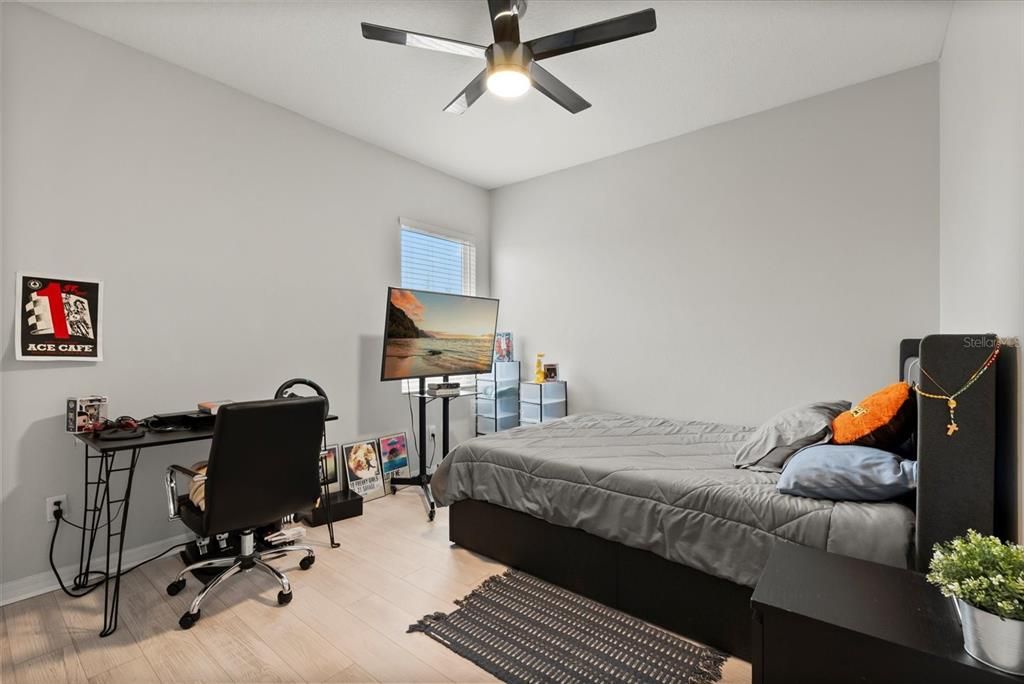 For Sale: $719,000 (5 beds, 3 baths, 3152 Square Feet)