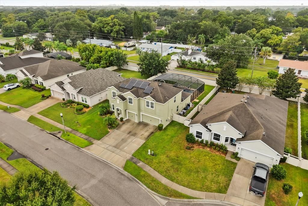 For Sale: $719,000 (5 beds, 3 baths, 3152 Square Feet)