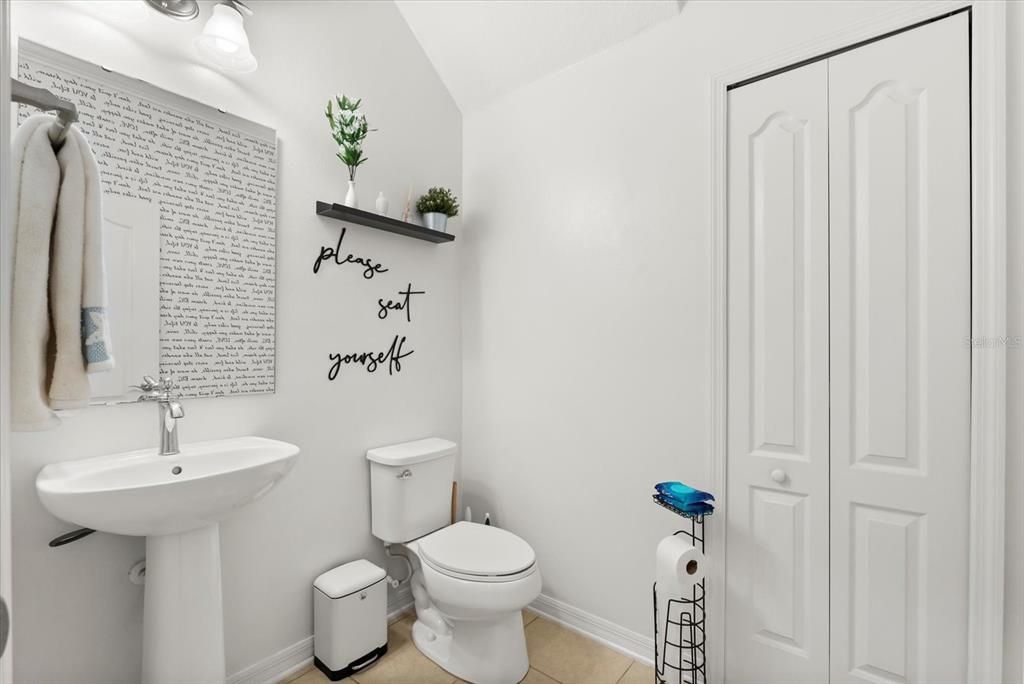 For Sale: $719,000 (5 beds, 3 baths, 3152 Square Feet)