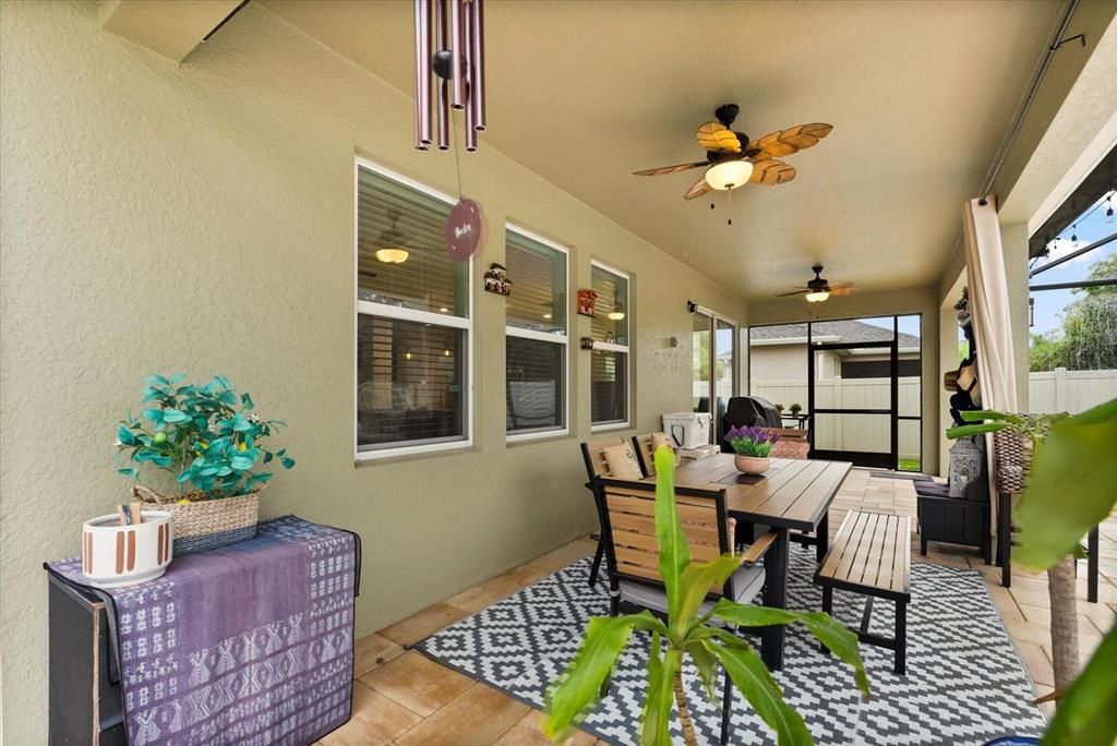 For Sale: $719,000 (5 beds, 3 baths, 3152 Square Feet)