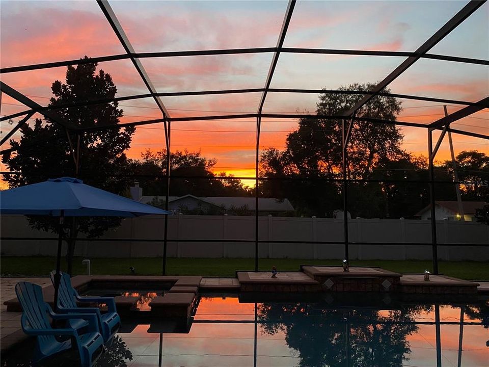 For Sale: $719,000 (5 beds, 3 baths, 3152 Square Feet)