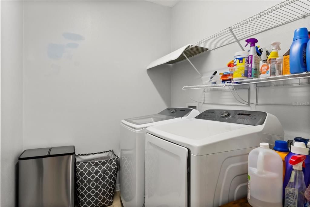 For Sale: $719,000 (5 beds, 3 baths, 3152 Square Feet)