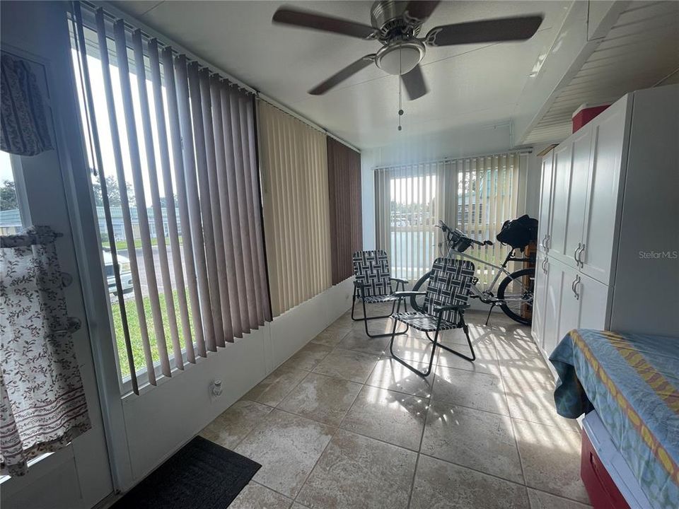 出租: $1,650 (1 贝兹, 1 浴室, 800 平方英尺)