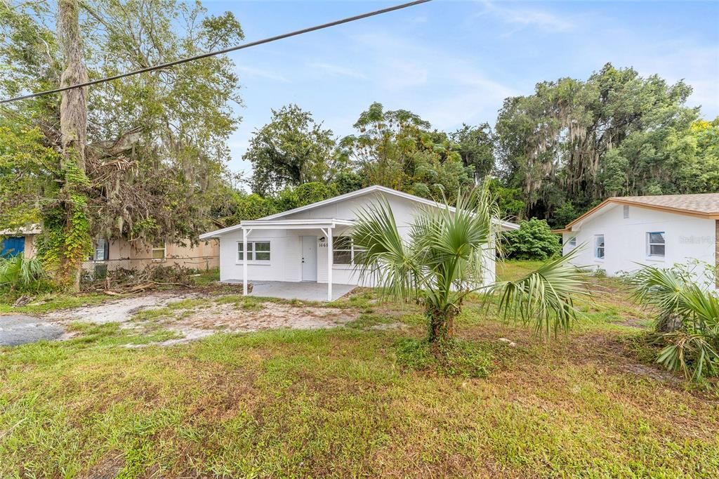 Active With Contract: $149,900 (3 beds, 2 baths, 1040 Square Feet)