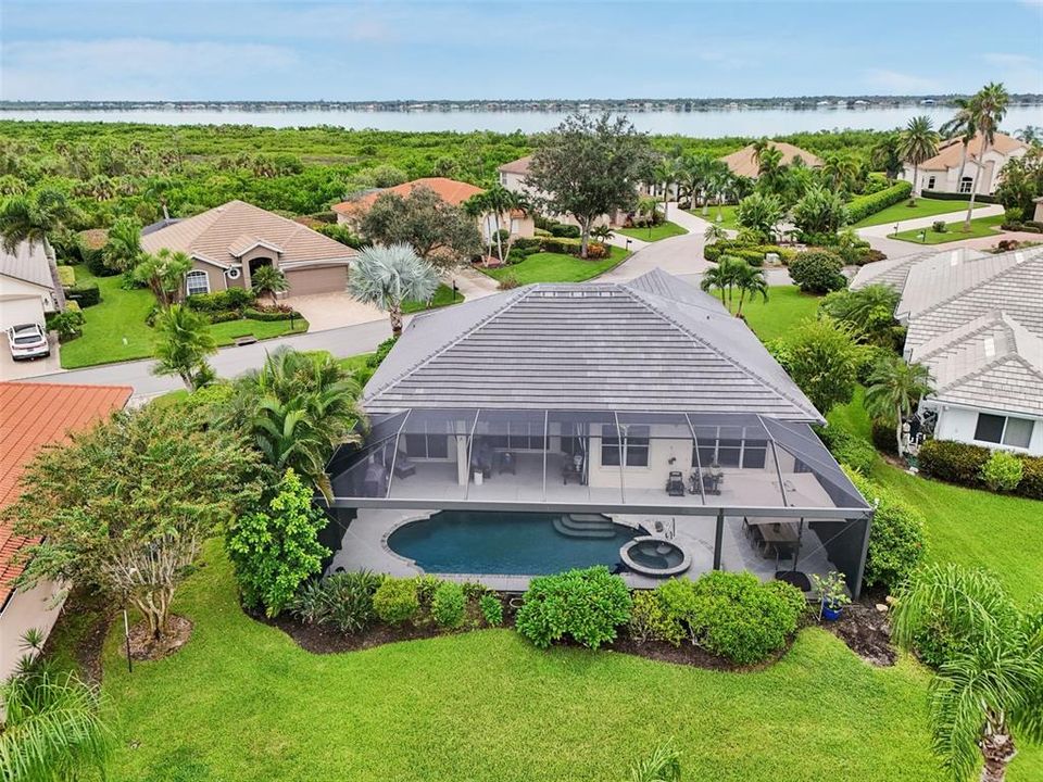 待售: $600,000 (3 贝兹, 2 浴室, 2049 平方英尺)