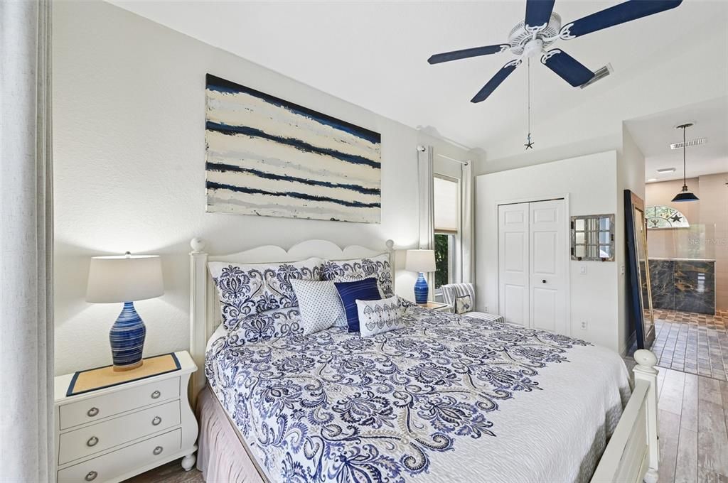 待售: $600,000 (3 贝兹, 2 浴室, 2049 平方英尺)