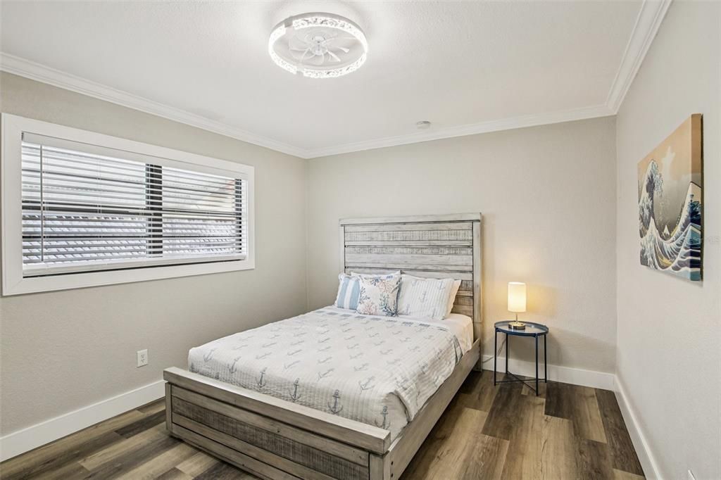 En Venta: $799,900 (4 camas, 2 baños, 2394 Pies cuadrados)