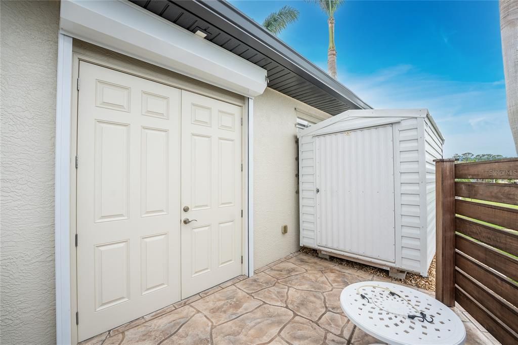 На продажу: $1,200,000 (4 спален, 3 ванн, 4124 Квадратных фут)