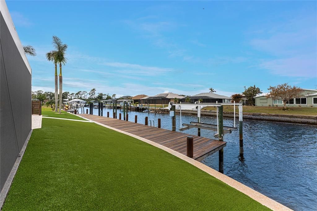 На продажу: $1,200,000 (4 спален, 3 ванн, 4124 Квадратных фут)