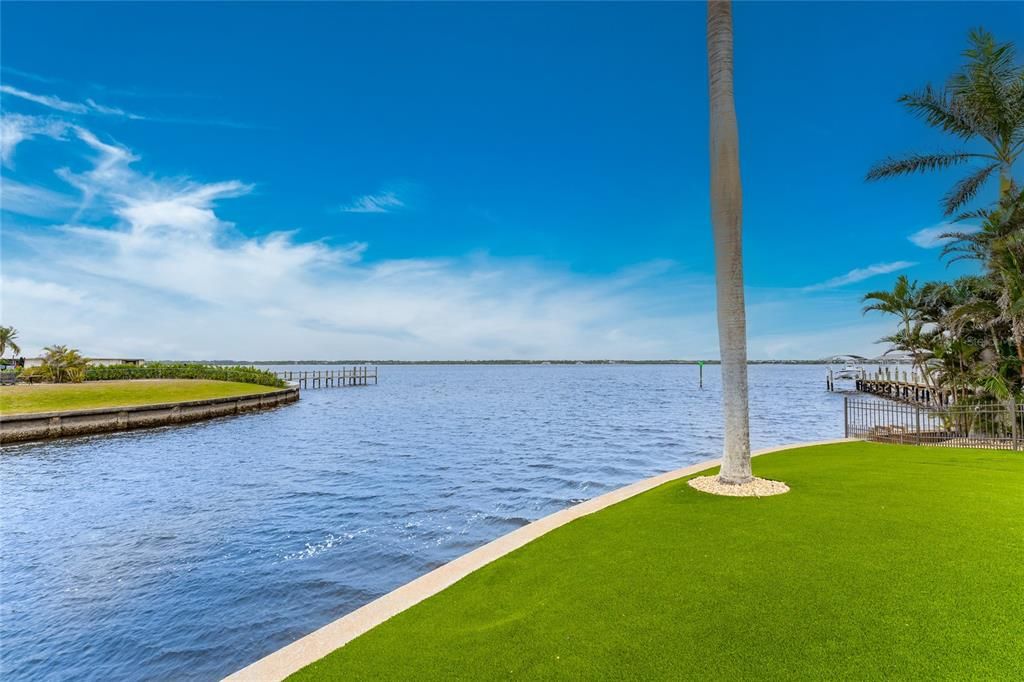 На продажу: $1,200,000 (4 спален, 3 ванн, 4124 Квадратных фут)