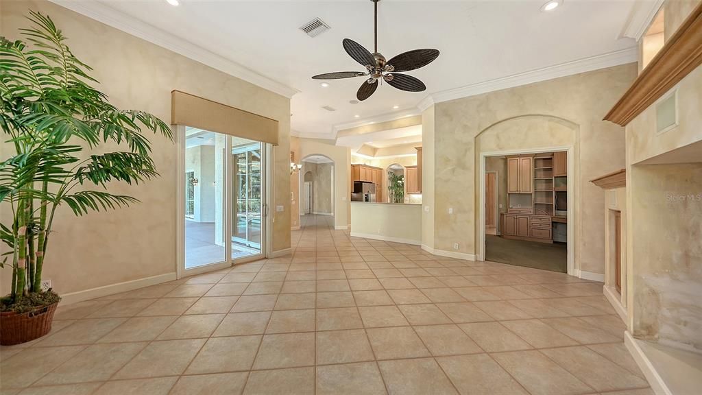 Active With Contract: $659,900 (2 beds, 2 baths, 2548 Square Feet)