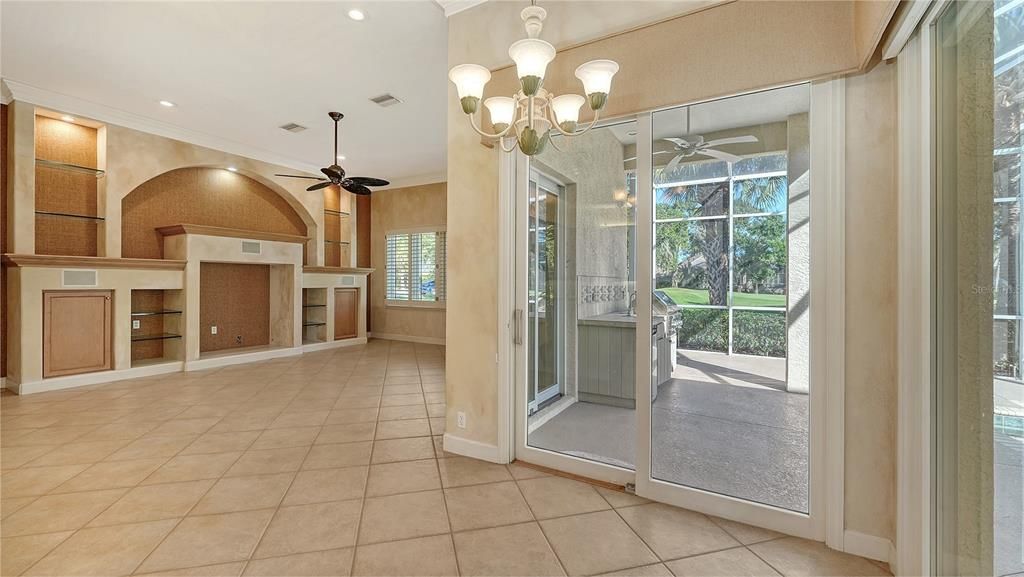 Active With Contract: $659,900 (2 beds, 2 baths, 2548 Square Feet)