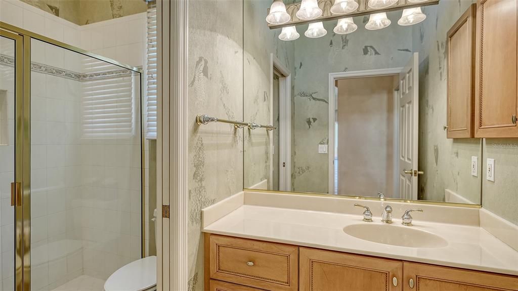 Active With Contract: $659,900 (2 beds, 2 baths, 2548 Square Feet)