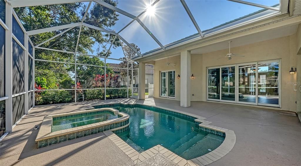 Active With Contract: $659,900 (2 beds, 2 baths, 2548 Square Feet)