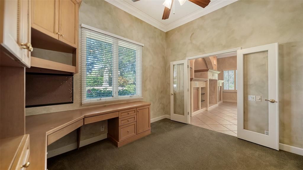 Active With Contract: $659,900 (2 beds, 2 baths, 2548 Square Feet)