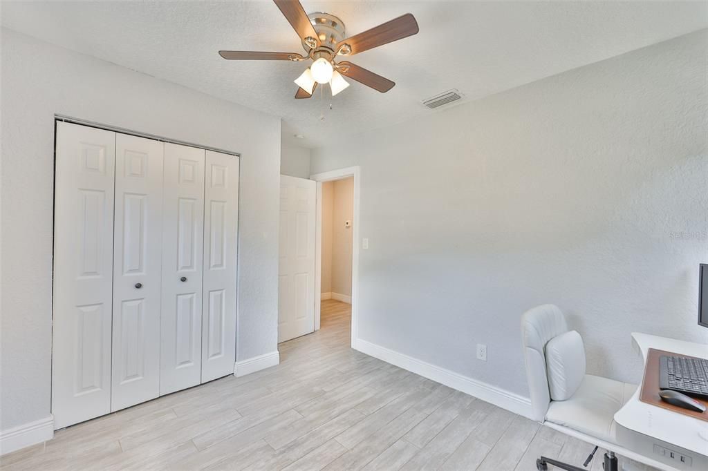 Active With Contract: $480,000 (4 beds, 3 baths, 1242 Square Feet)