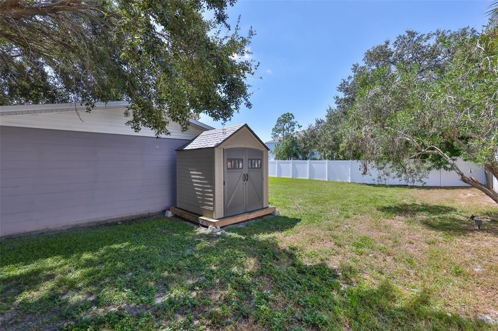Active With Contract: $480,000 (4 beds, 3 baths, 1242 Square Feet)