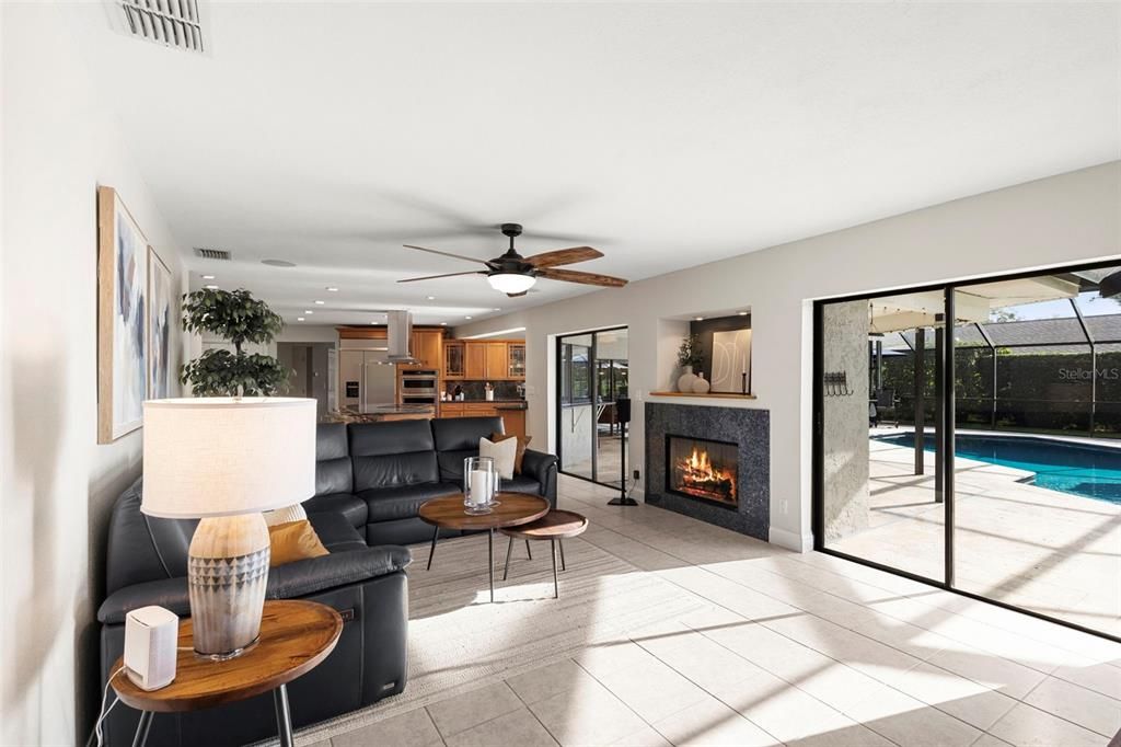 En Venta: $1,124,900 (5 camas, 3 baños, 3220 Pies cuadrados)