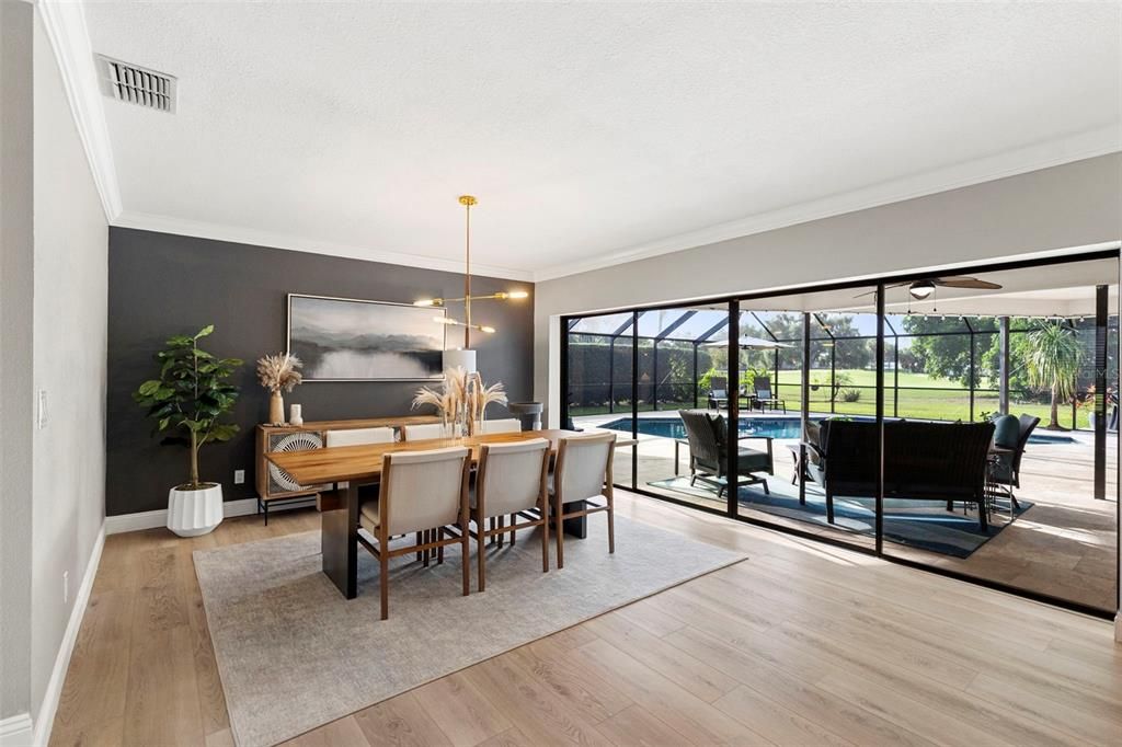 En Venta: $1,124,900 (5 camas, 3 baños, 3220 Pies cuadrados)