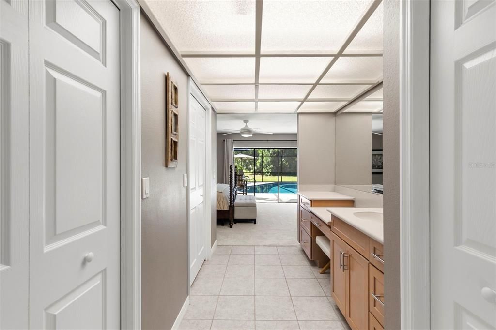 En Venta: $1,124,900 (5 camas, 3 baños, 3220 Pies cuadrados)