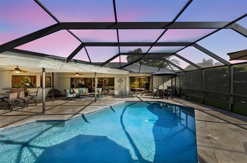 En Venta: $1,124,900 (5 camas, 3 baños, 3220 Pies cuadrados)