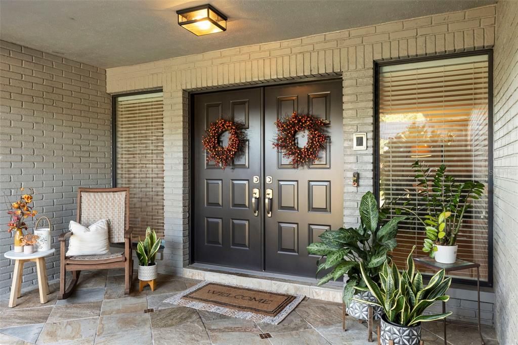 En Venta: $1,124,900 (5 camas, 3 baños, 3220 Pies cuadrados)