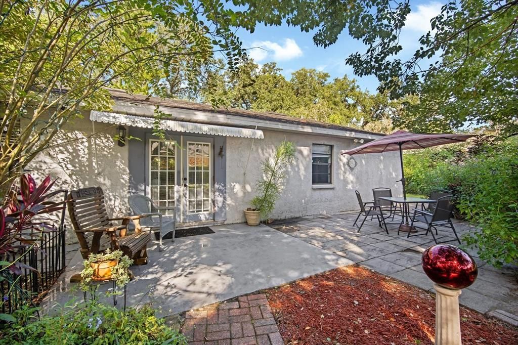 Active With Contract: $335,000 (3 beds, 2 baths, 1440 Square Feet)