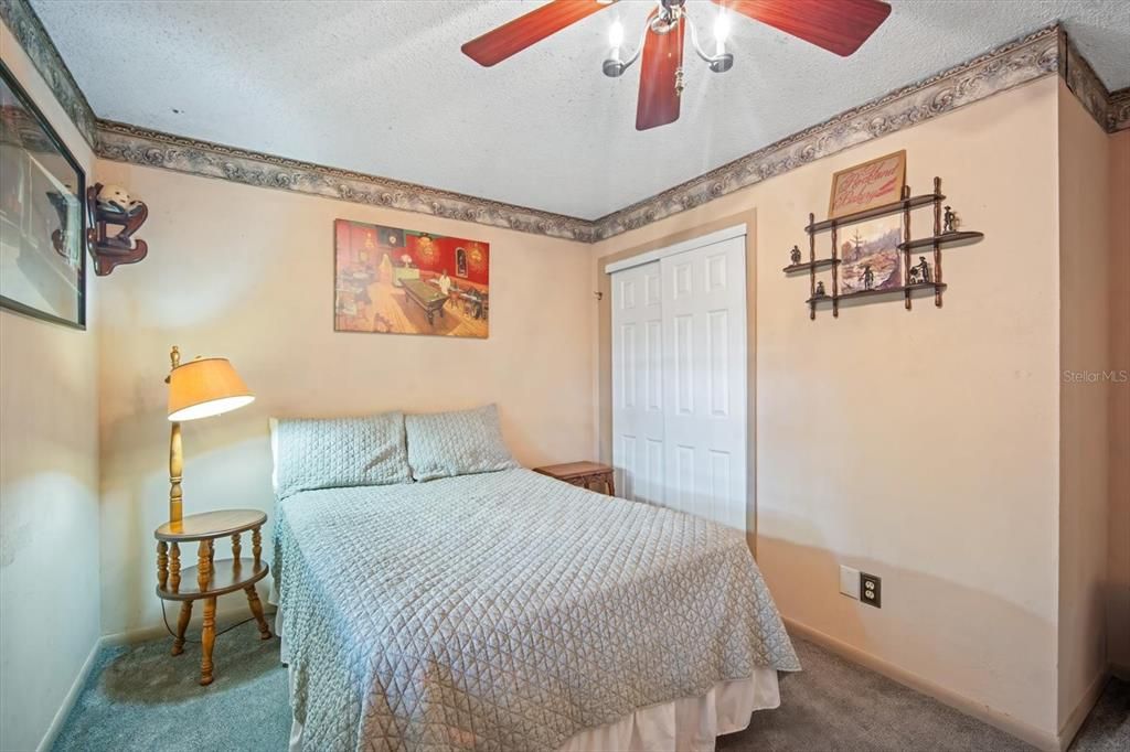 Active With Contract: $335,000 (3 beds, 2 baths, 1440 Square Feet)