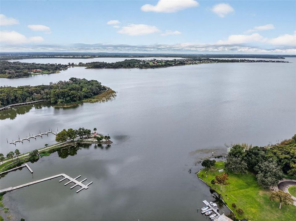 Active With Contract: $244,000 (2 beds, 2 baths, 1163 Square Feet)