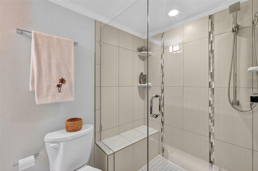 Active With Contract: $244,000 (2 beds, 2 baths, 1163 Square Feet)