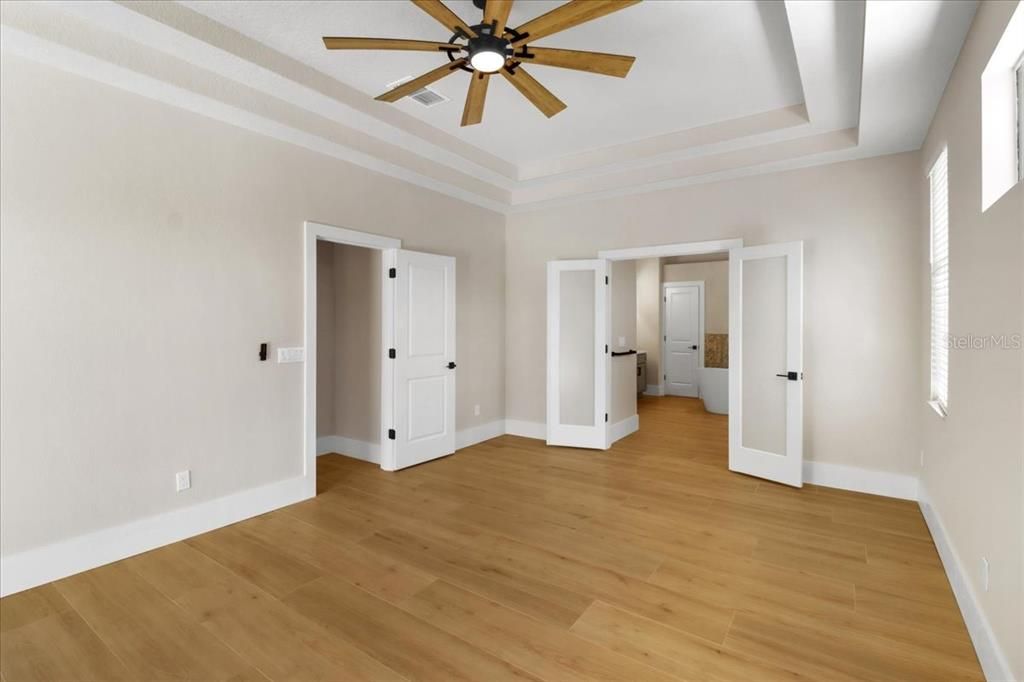 Под контрактом: $799,000 (5 спален, 4 ванн, 3390 Квадратных фут)