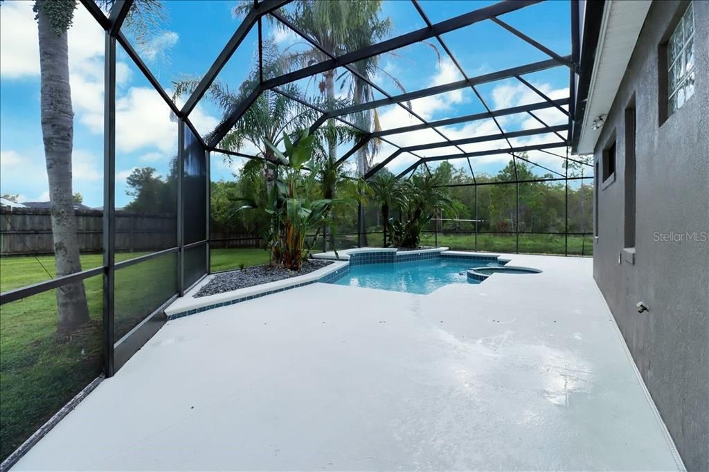 Под контрактом: $799,000 (5 спален, 4 ванн, 3390 Квадратных фут)