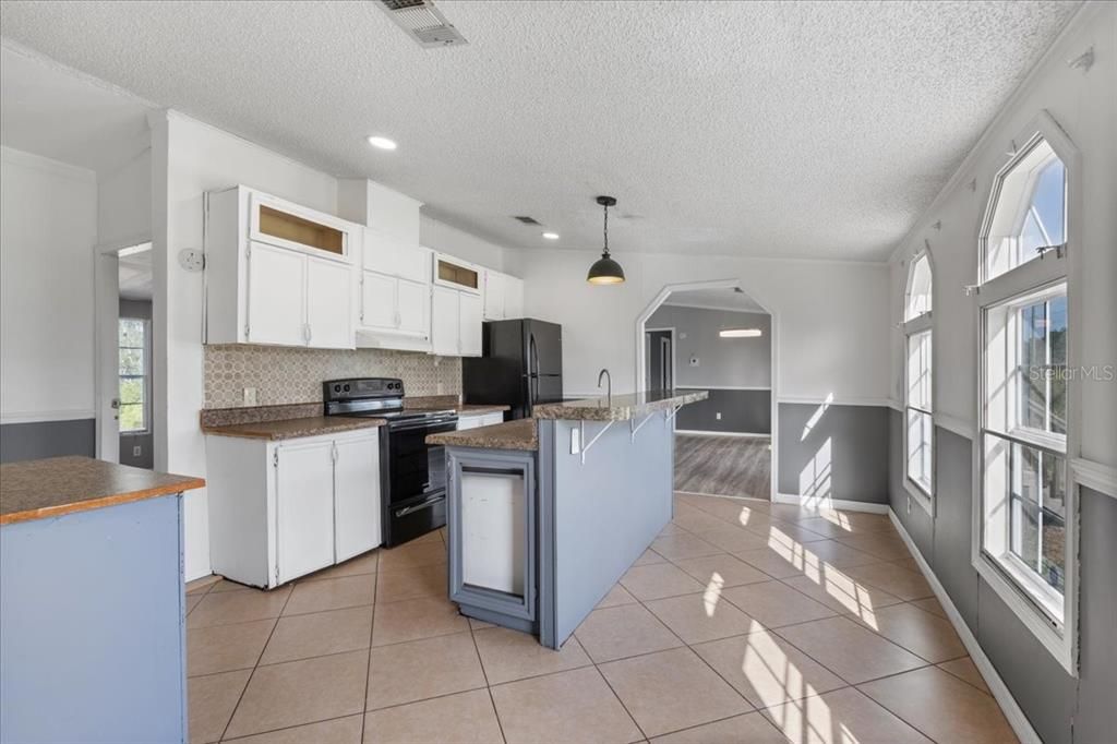 待售: $299,900 (3 贝兹, 2 浴室, 1620 平方英尺)