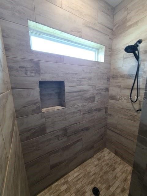 For Rent: $2,400 (3 beds, 2 baths, 1513 Square Feet)