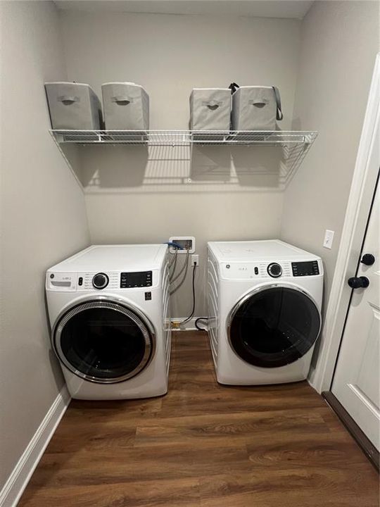 For Rent: $2,400 (3 beds, 2 baths, 1513 Square Feet)