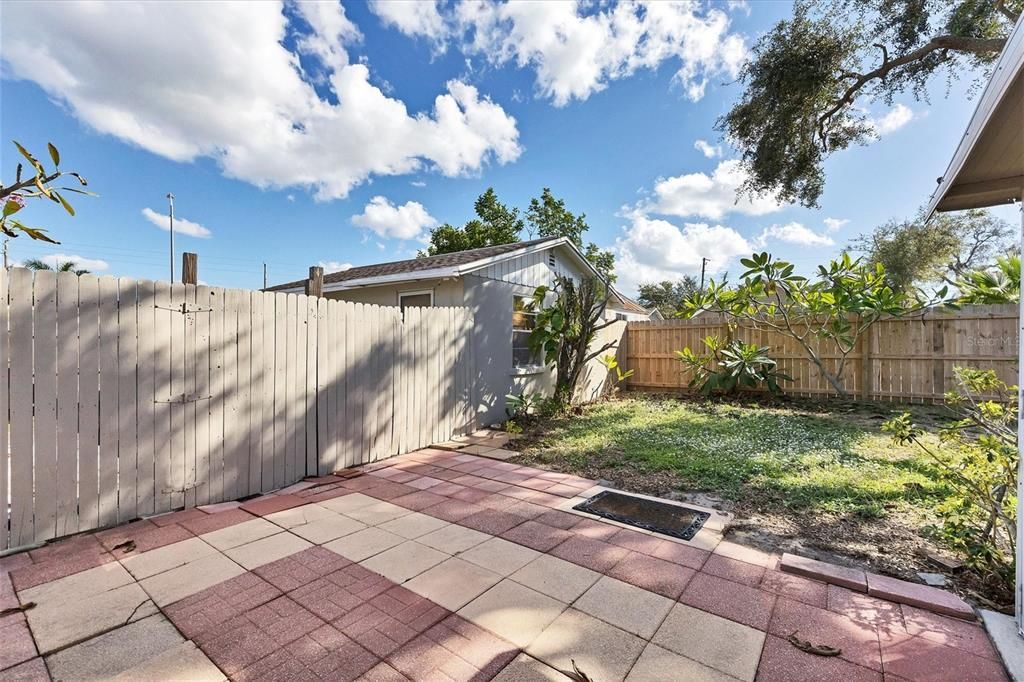 En Venta: $349,900 (2 camas, 0 baños, 1097 Pies cuadrados)