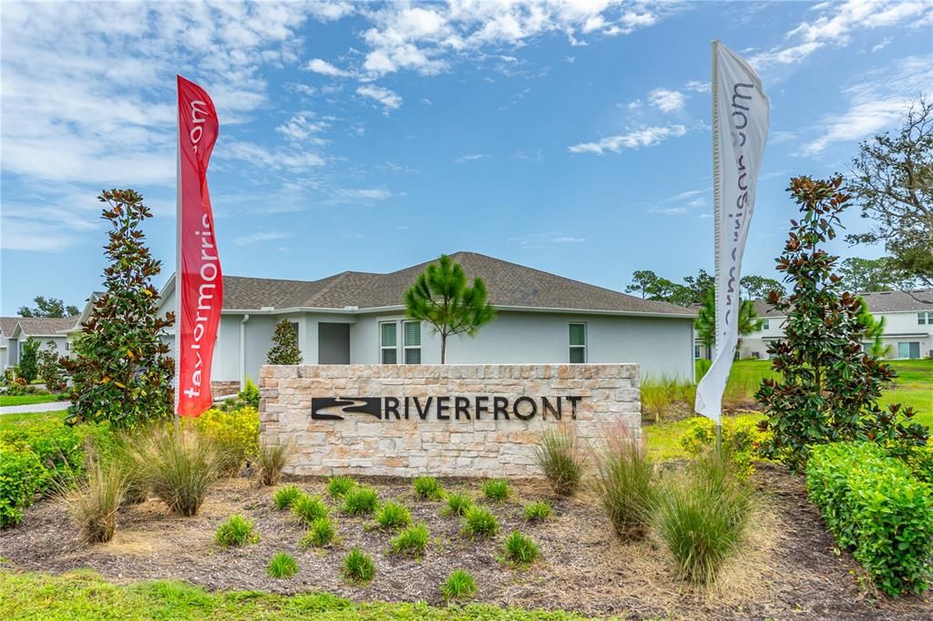 For Rent: $2,000 (3 beds, 2 baths, 1373 Square Feet)