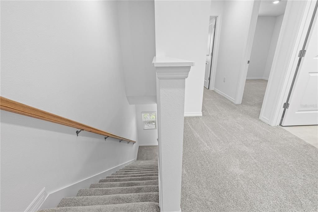 For Rent: $2,000 (3 beds, 2 baths, 1373 Square Feet)