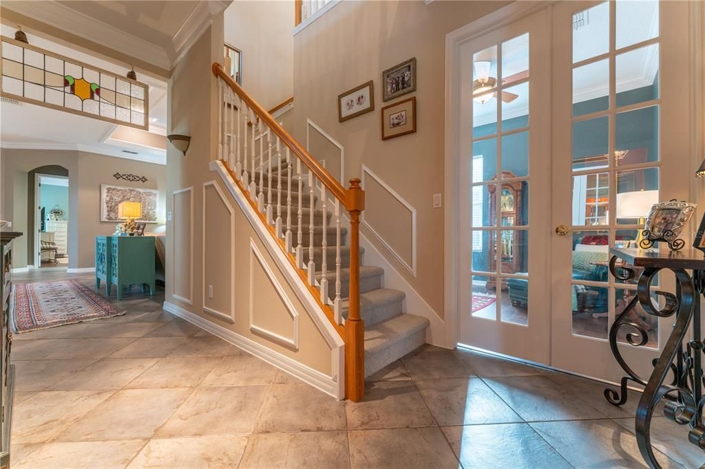 Activo con contrato: $949,000 (5 camas, 3 baños, 3662 Pies cuadrados)